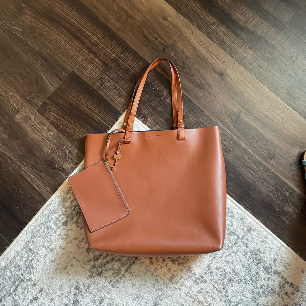 Fossil Leather Tote